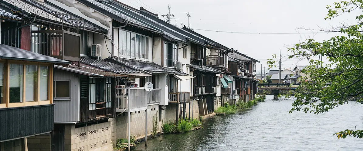 船川