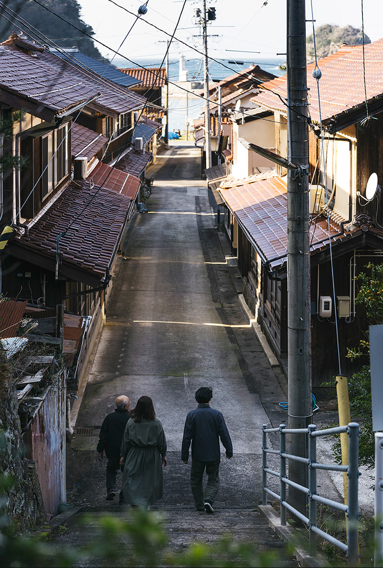 鷺浦の町並み