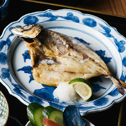 旬の地魚の干物