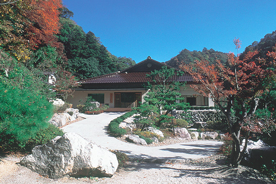 可部屋集成館