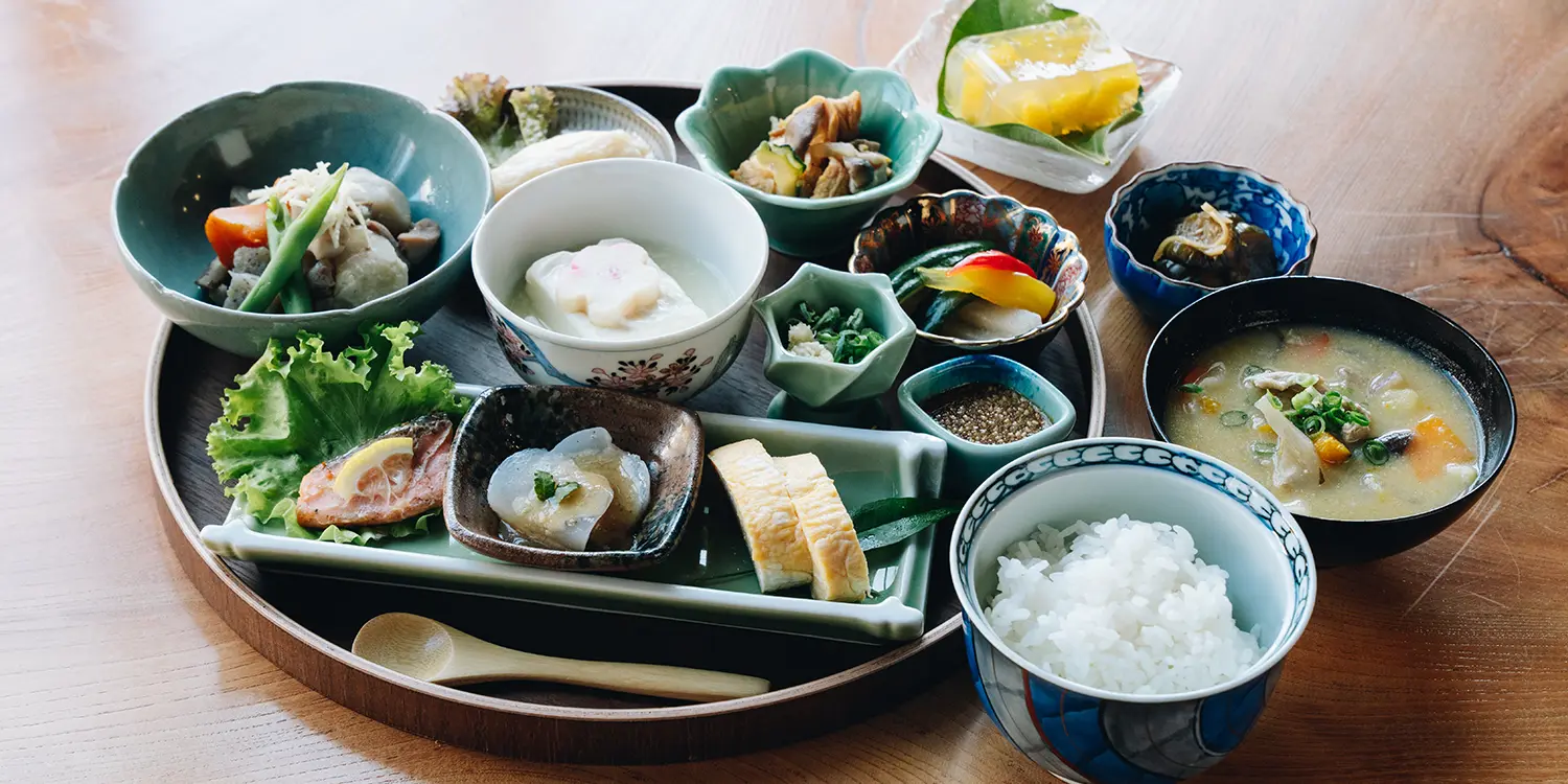 朝食 イメージ